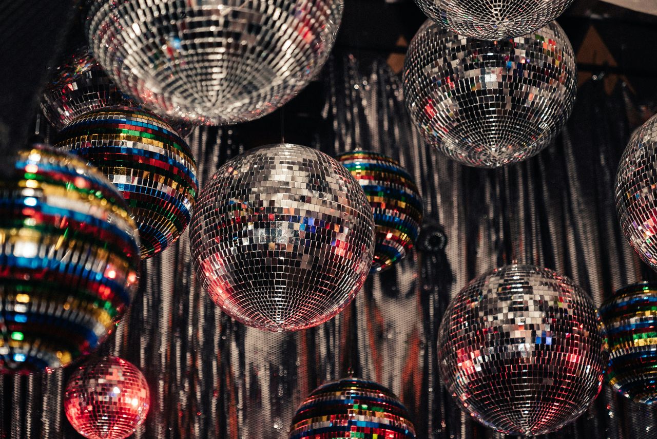 Matthew LeJune / unsplash.com Nachberichterstattung: “Marketing tanzt!" im Volksgarten Pavillon