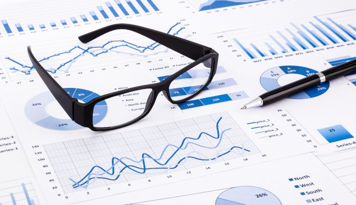 Vinnstock | fotolia Studienpräsentation: Data-Driven-Marketing 2025