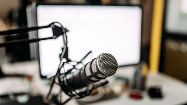 © nortonrsw | iStock.com Data Compliance Talk für KMU – DEZEMBER